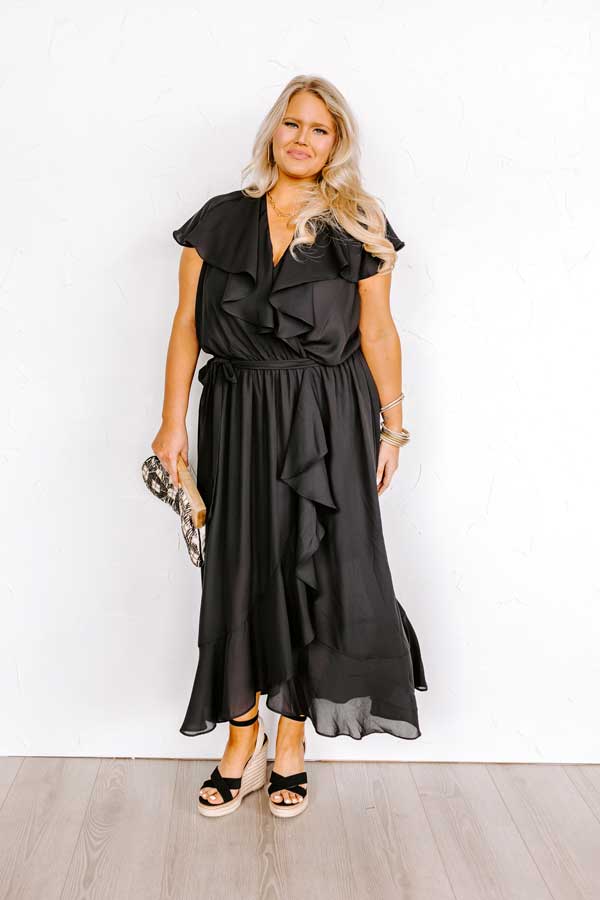 Manhattan Marvels Maxi in Black Curves Image - 1