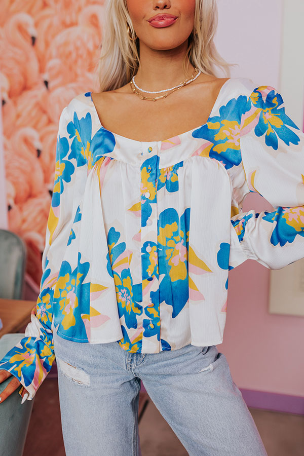 Garden Blooms Top in Ivory Image - 3