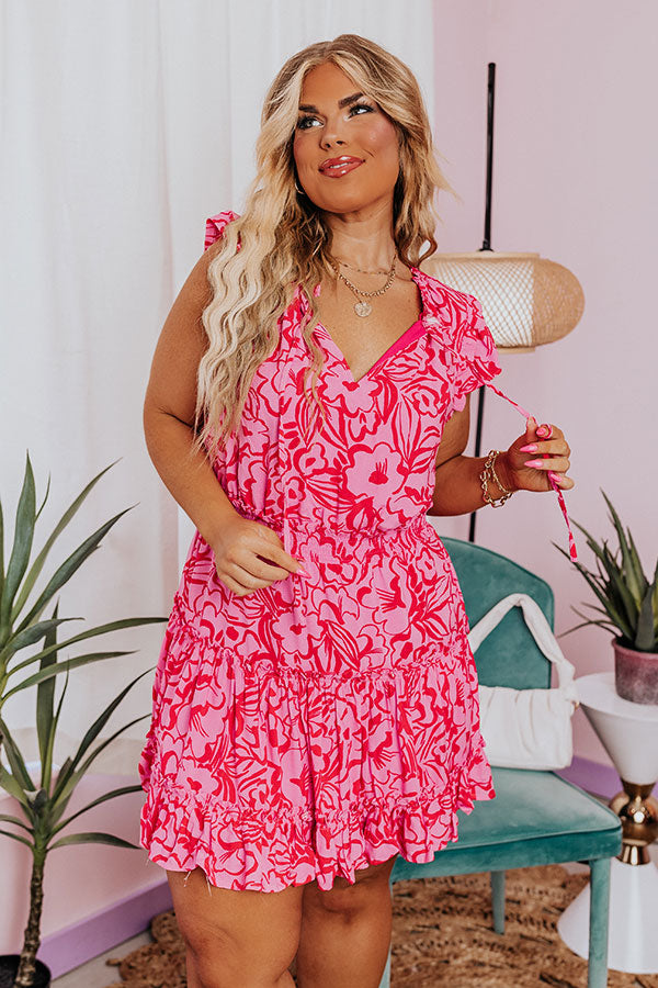 Parisian Promenade Dress in Pink Curves Image - 4