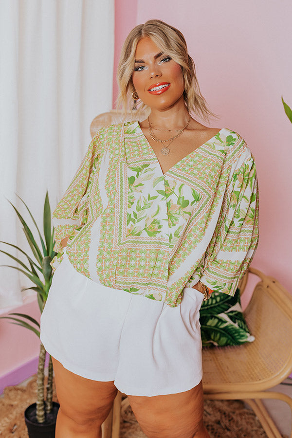 Honeysuckles Dreams Top Curves Image - 2