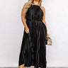 Casually Stunning Pleated Midi in Black Curves Image - 1