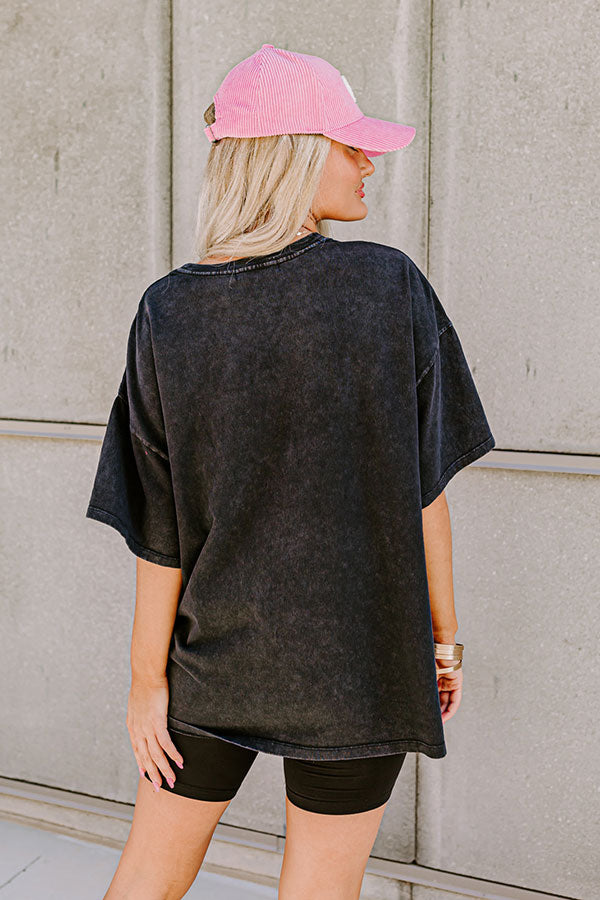 Vibrant Smiles Shift Tee in Black Image - 3