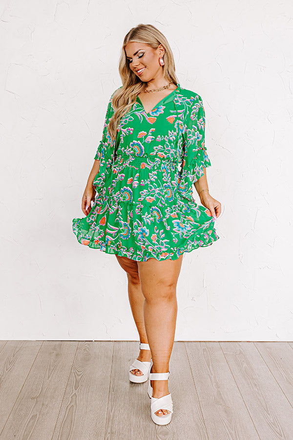 Try Your Luck Dress in Kelly Green Curves Image - 4