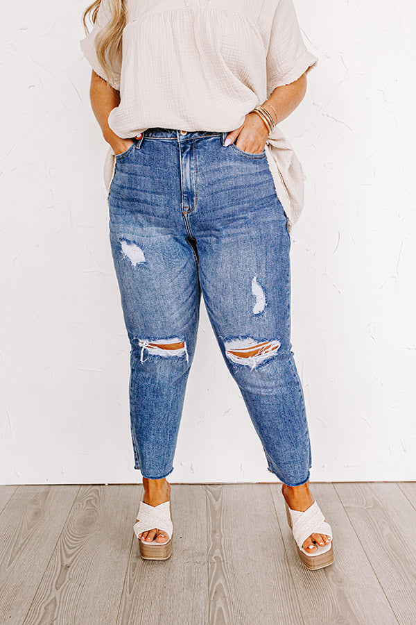 The Nabana High Waist Distressed Jean Curves Image - 2