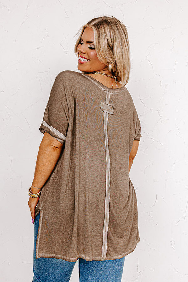 Friendly Smiles Shift Tee in Mocha Image - 5