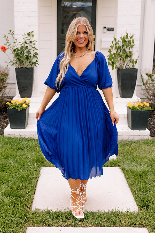 Recent Romance Pleated Midi In Royal Blue Curves Image - 1