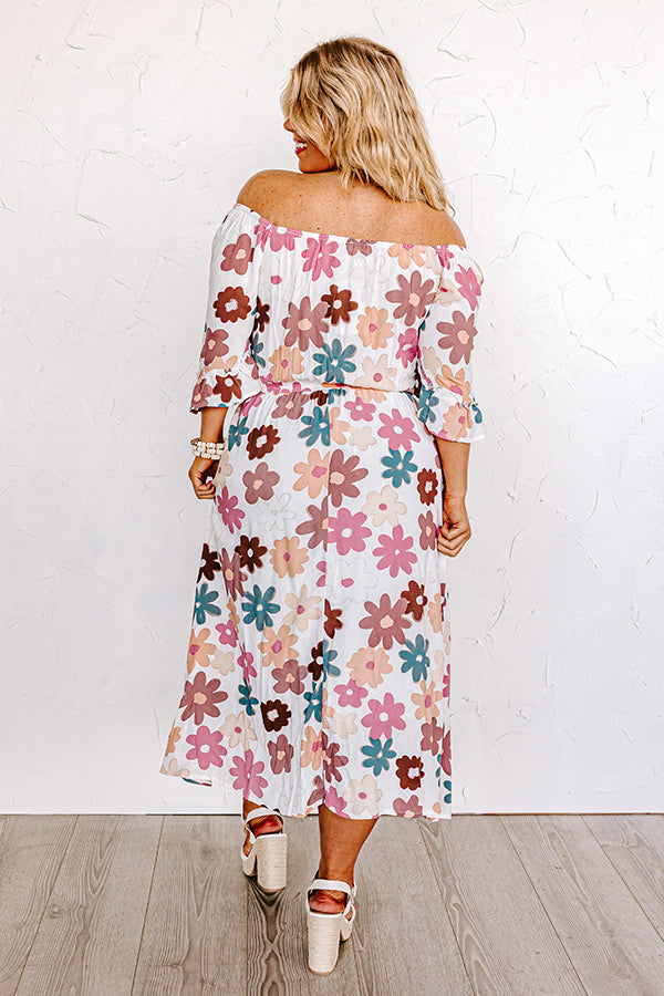 Lucky Days Smocked Midi Curves Image - 4