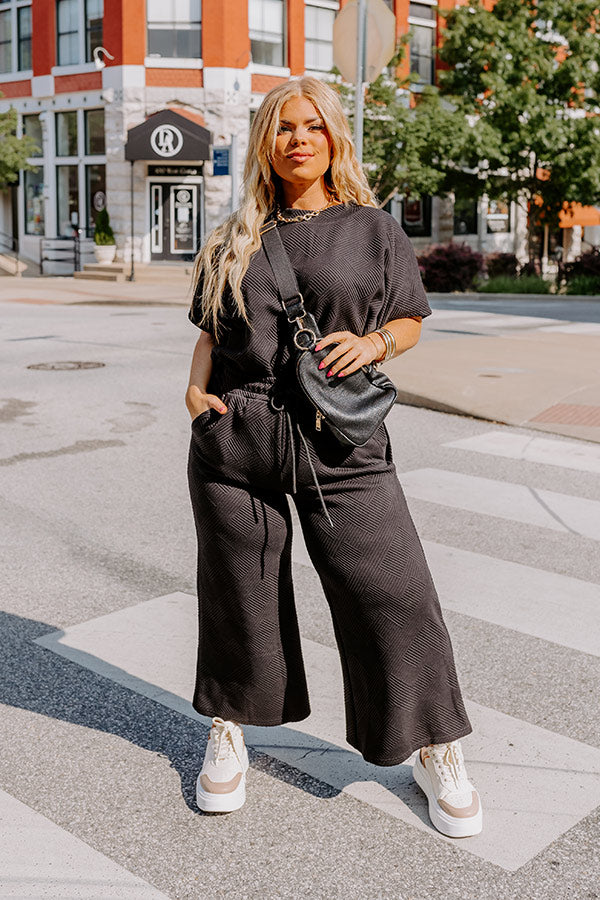 Lattes First High Waist Trousers in Black Curves Image - 2