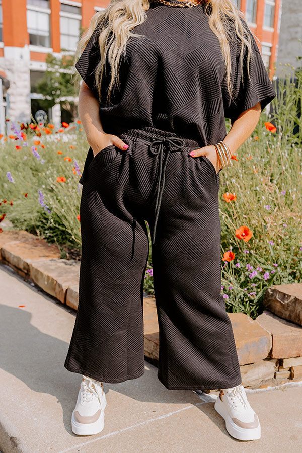 Lattes First High Waist Trousers in Black Curves Image - 1