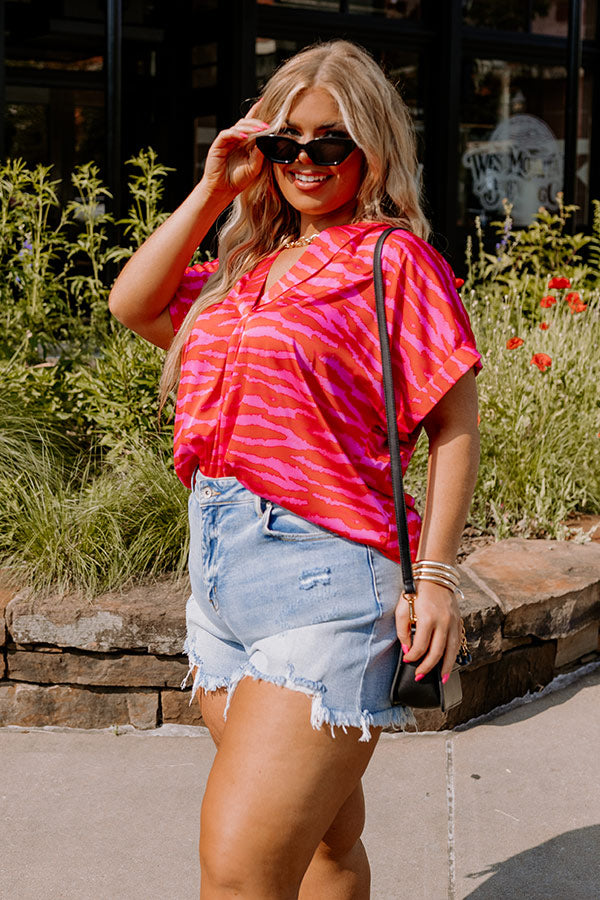 Love Is Always On Time Shift Top Curves Image - 1