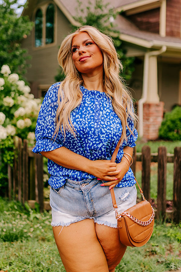 Chic Times Ahead Shift Top Curves Image - 2