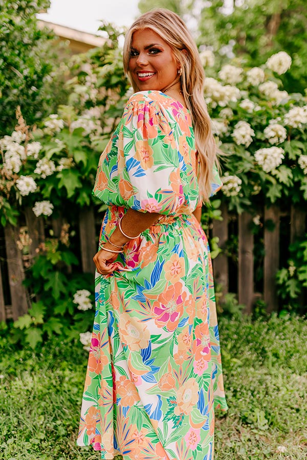 Fan of Floral Midi Curves Image - 4