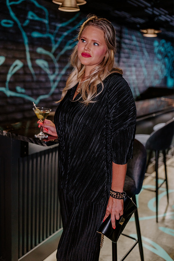 Graceful Appearance Pleated Button Up In Black Curves Image - 4