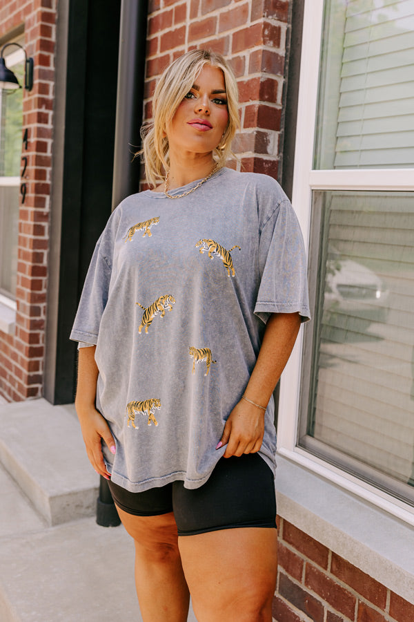 Easy Tiger Mineral Wash Graphic Tee in Slate Curves Image - 2