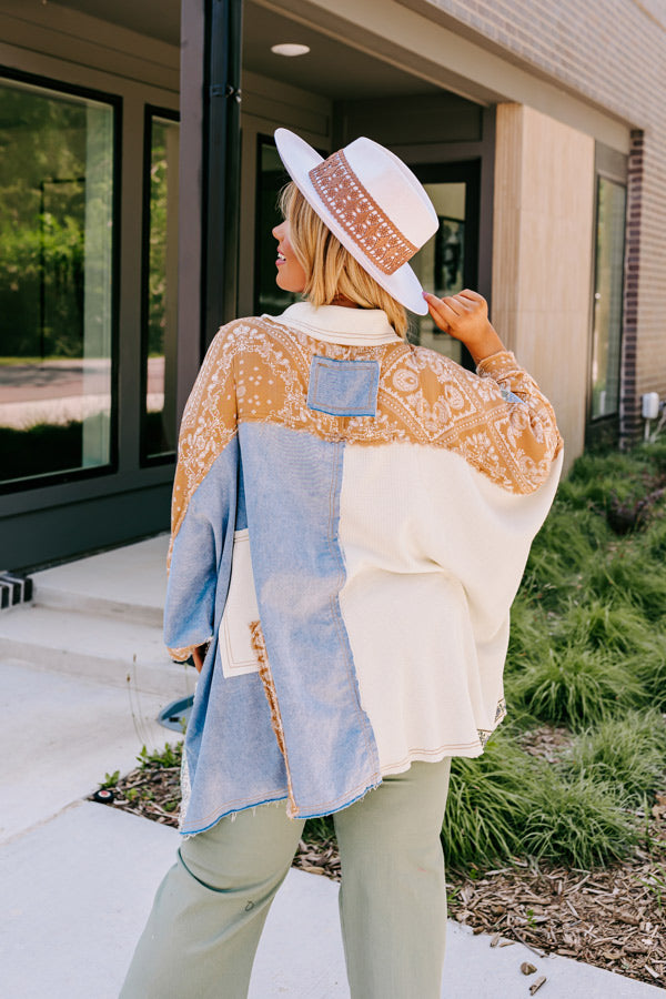 Stellar Style Color Block Top in Light Wash Curves Image - 3