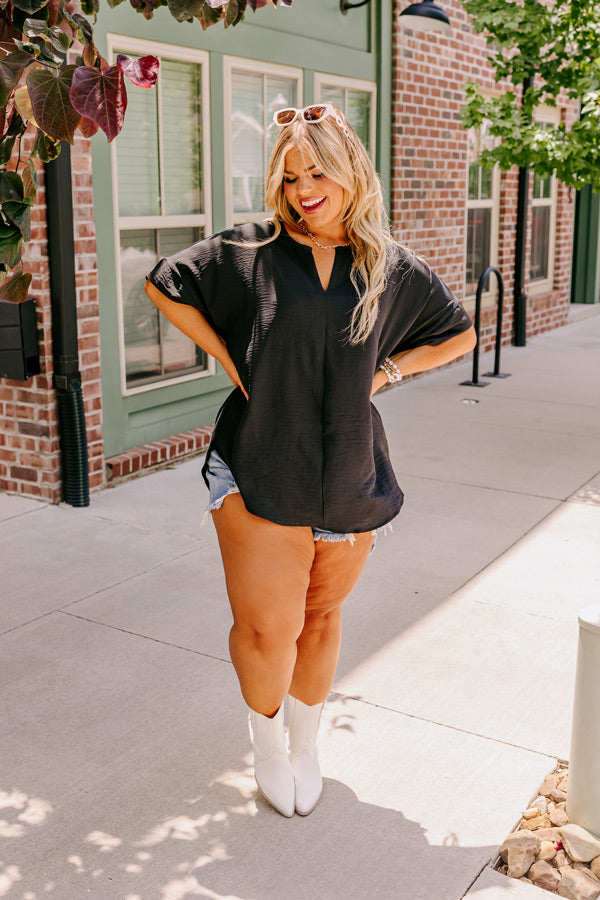 Whimsical Wonders Shift Top In Black Curves Image - 3