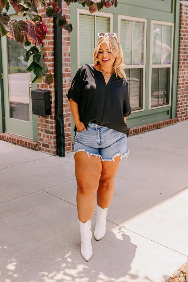 Whimsical Wonders Shift Top In Black Curves Image - 1