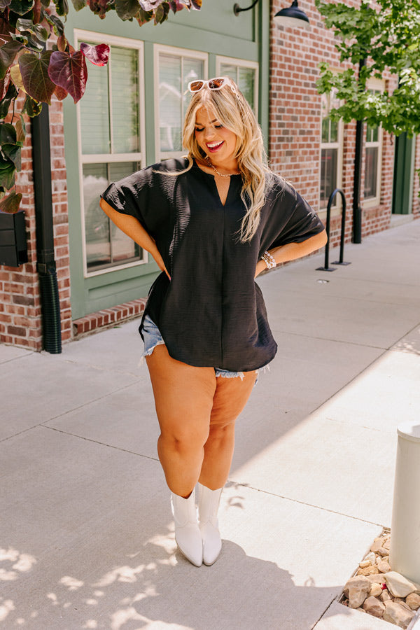 Whimsical Wonders Shift Top In Black Curves Image - 4