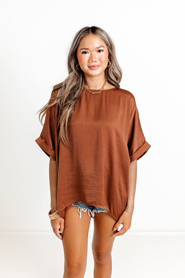 Chic Enterprise Shift Top In Brown