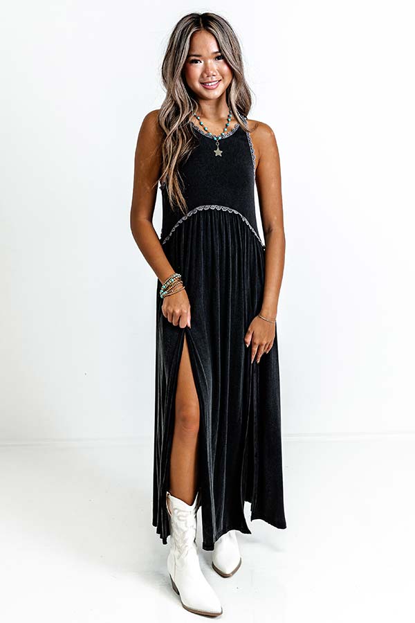 Fashion Queen Maxi Dress in Vintage Black Image - 1
