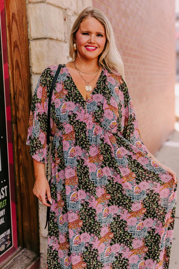 Whimsical Ways Maxi In Black Curves Image - 3