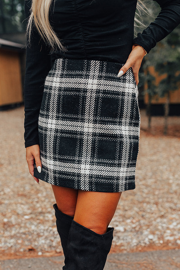 Cafe Patio Plaid Skirt in Black