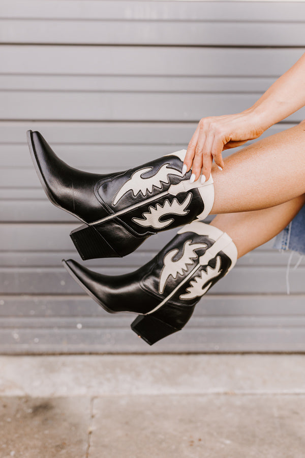 The Edith Faux Leather Cowboy Boot In Black Image - 2