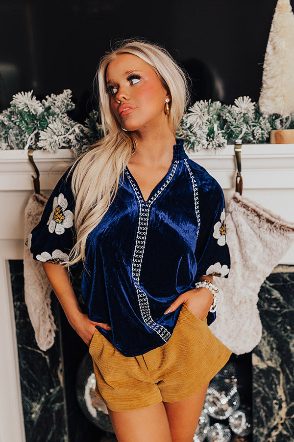 Pursuit Of Happiness Velvet Top Image - 5