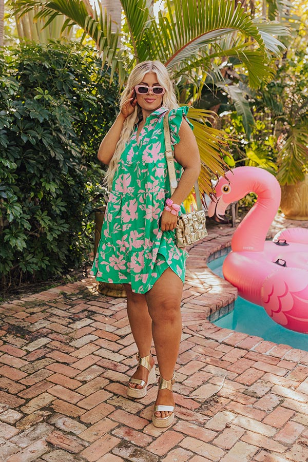 Cabana Date Floral Dress In Kelly Green Curves Image - 2