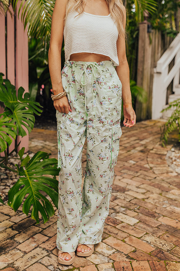 Free Spirit High Waist Floral Cargo Pants in Mint – Impressions